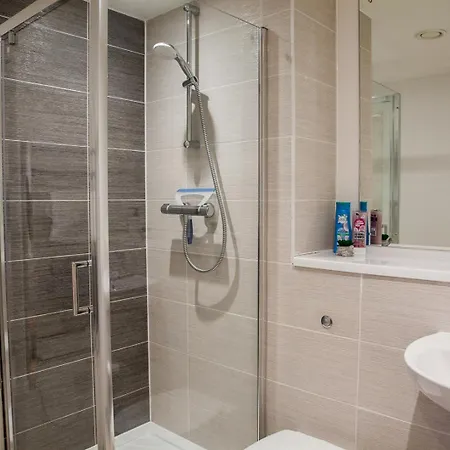 Luxury 2 Bed Apartment Manchester Exterior photo