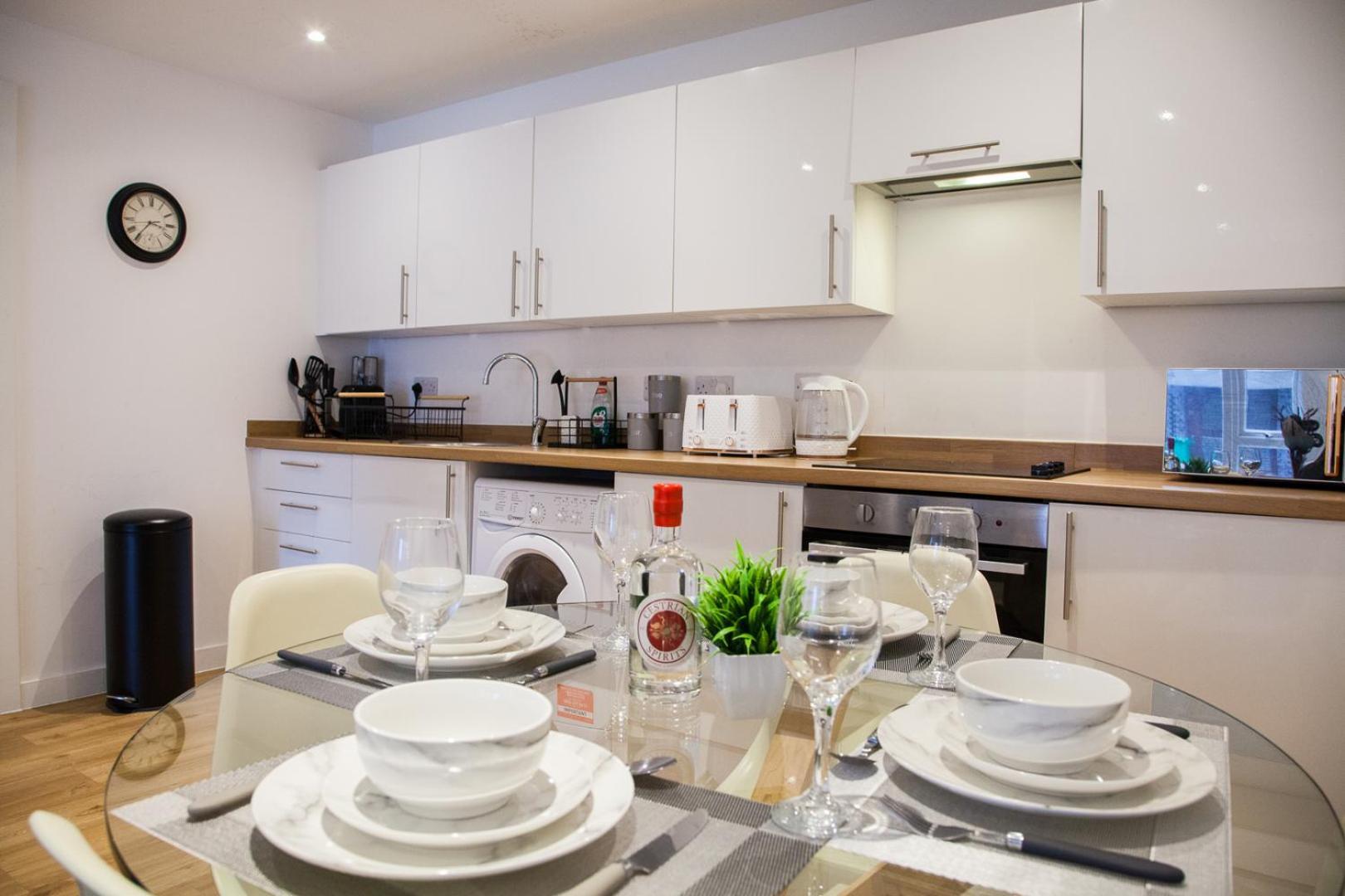 Luxury 2 Bed Apartamento *